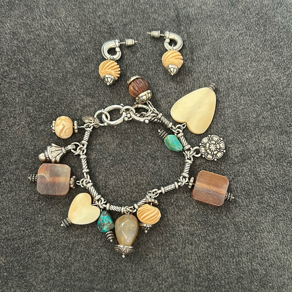 Vintage Matched Beaded Earrings and Bracelet Set. Natural Colors Chunky Charms